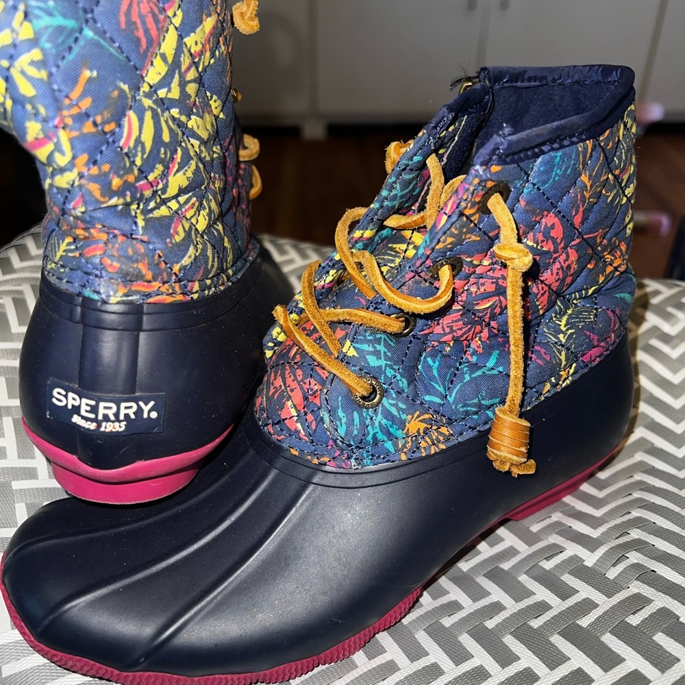 Sperry Navy and Pink Duck Boots